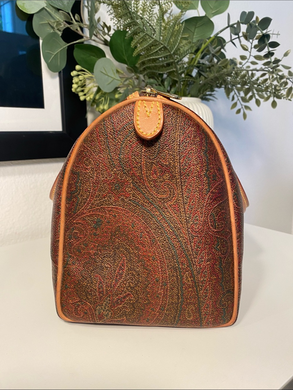 Vintage ETRO Milano Red Paisley Boston Bag 25 W/Strap - Picture 5 of 14